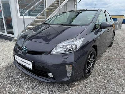 Grau Gebraucht 2015 Toyota Prius Premium Kleinwagen | € 12.990