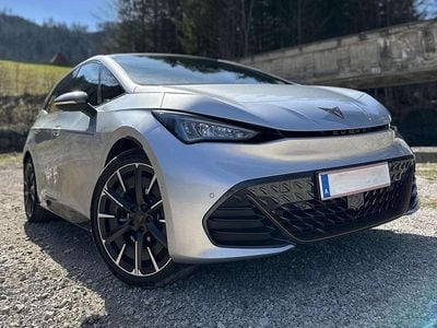 Gebraucht Cupra Born e-Boost 169 kW (231 PS) 2022 Silber Kleinwagen