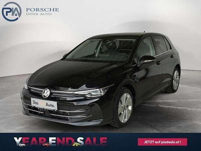 Schwarz Gebraucht 2024 VW Golf Style Limousine | € 34.800