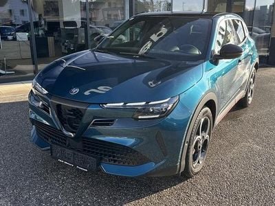 Blau Gebraucht 2025 Alfa Romeo Junior Edizione Speciale SUV | € 26.990