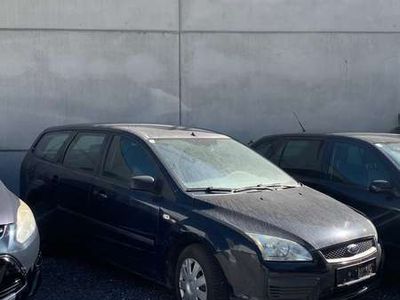 gebraucht Ford Focus Trend 16 TDCi