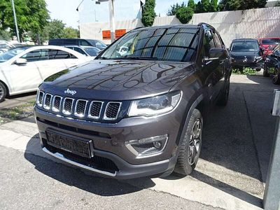 gebraucht Jeep Compass 2,0 MultiJet AWD 9AT 170 Limited Aut.