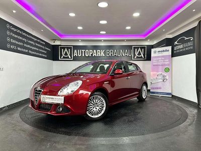 Gebraucht Alfa Romeo Giulietta Distinctive 120 PS (88 kW) 2013 Rot Kleinwagen