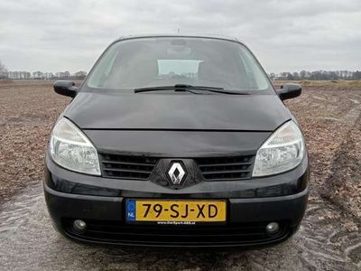 Grau Gebraucht 2006 Renault Scénic II Expression Van / Kleinbus | € 2.495 (Fairer Preis)