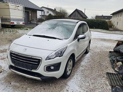Gebraucht Peugeot 3008 Allure 120 PS (88 kW) 2015 Limousine