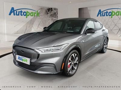 Grau Gebraucht 2021 Ford Mustang Mach-E SUV | € 29.990 (Etwas zu teuer)