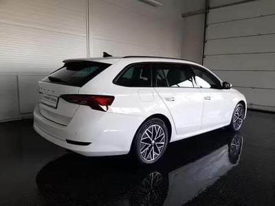 gebraucht Skoda Octavia Octavia Combi 2,0 TDI DSG Combi 2,0 TDI DSG