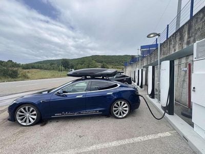Gebraucht 2017 Tesla Model S Kleinwagen | € 34.000