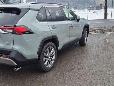 Gebraucht 2023 Toyota RAV4 Hybrid Club SUV | € 42.000 (Fairer Preis)