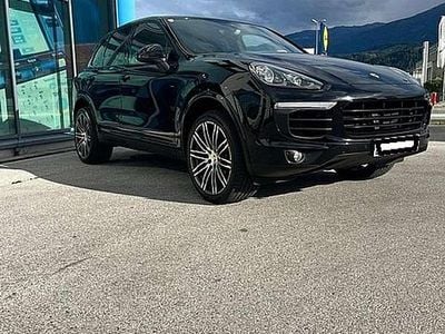 Schwarz Gebraucht 2016 Porsche Cayenne Platinum Edition SUV | € 37.900 (Etwas zu teuer)