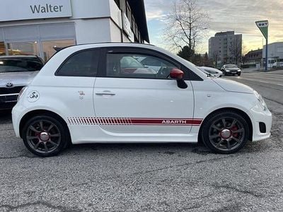Weiß Gebraucht 2016 Abarth 500C Cabrio | € 16.880