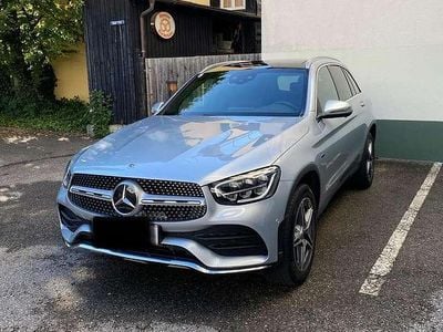 Mercedes GLC300e