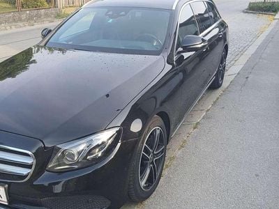 Schwarz Gebraucht 2017 Mercedes E220 Edition Kombi | € 21.190 (Guter Preis)