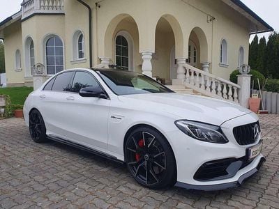 Mercedes C63 AMG
