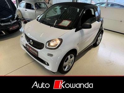 Weiß Gebraucht 2018 Smart ForTwo Coupé Coupé | € 12.990