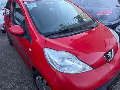 Gebraucht 2008 Peugeot 107 Kleinwagen | € 1.200