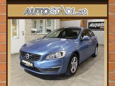 Blau Gebraucht 2016 Volvo S60 Kinetic Limousine | € 13.990