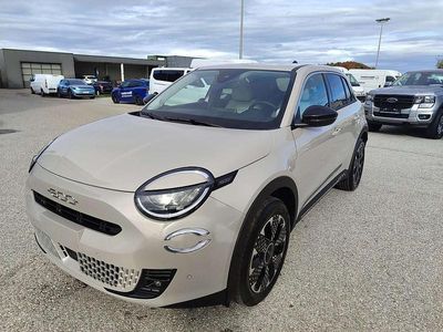 Neu 2025 Fiat 600 La Prima SUV | € 28.032 (Fairer Preis)