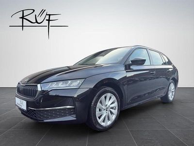 Schwarz metallicperleffektno Neu 2025 Skoda Octavia Selection Kombi | € 41.288