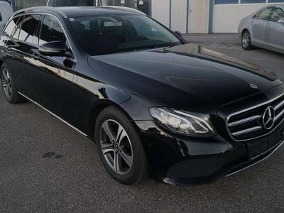 Gebraucht Mercedes E200 Avantgarde 184 PS (135 kW) 2019 Schwarz Kombi