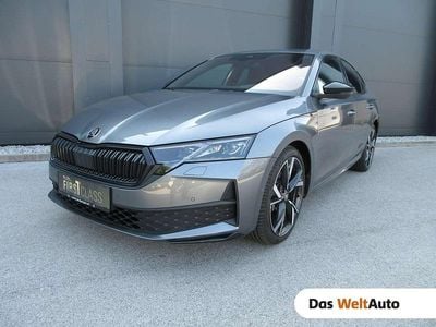 Grau Gebraucht 2025 Skoda Octavia SportLine Limousine | € 41.790