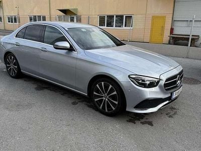 Gebraucht Mercedes E220 200 PS (147 kW) 2022 Limousine