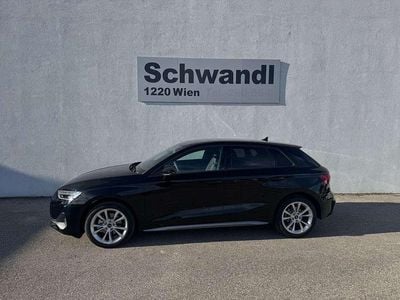 Neu Audi A3 Ambiente 116 PS (85 kW) 2025 Schwarz  metallicperleffektno Limousine