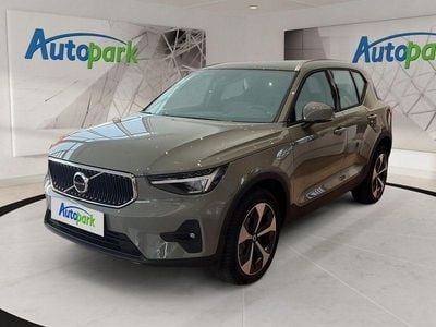 Gebraucht Volvo XC40 Core 129 PS (94 kW) 2023 Grün SUV