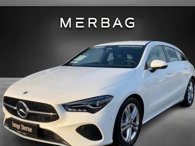 Polarweiß Gebraucht 2024 Mercedes CLA180 Shooting Brake Edition Kombi | € 31.990 (Etwas zu teuer)