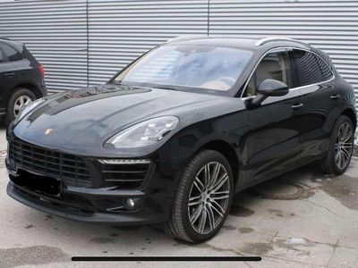 Porsche Macan S