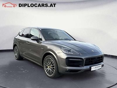 Grau Gebraucht 2019 Porsche Cayenne SUV | € 59.990 (Etwas zu teuer)