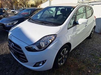 Weiß Gebraucht 2017 Hyundai ix20 Edition Kleinwagen | € 9.290 (Fairer Preis)