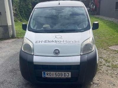 Gebraucht Fiat Fiorino 75 PS (55 kW) 2010 Weiß Van / Kleinbus