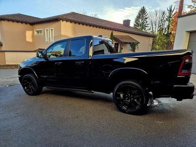 Gebraucht Dodge Ram 401 PS (294 kW) 2021 Schwarz Abholung