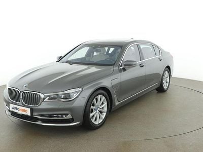 BMW 740