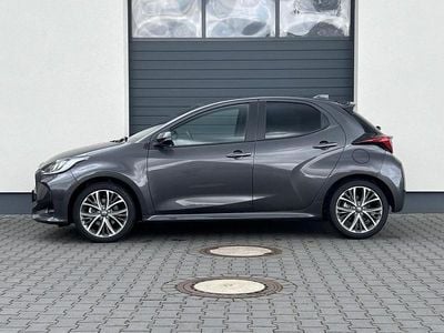 Neu 2025 Toyota Yaris Hybrid Sport Kleinwagen | € 33.339 (Teuer)