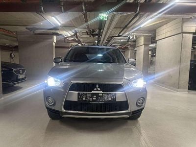 Gebraucht 2012 Mitsubishi Outlander Inform SUV | € 4.400