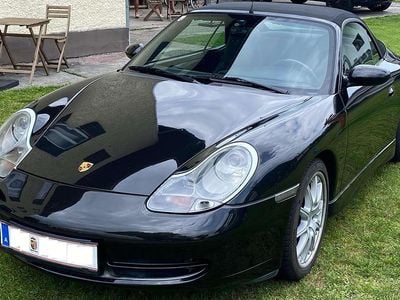Schwarz Gebraucht 2002 Porsche 911 Carrera 4 Cabriolet Cabrio | € 36.000