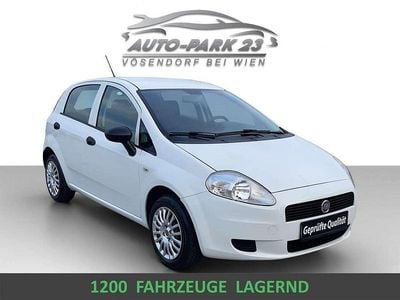 Weiß Gebraucht 2011 Fiat Grande Punto Kleinwagen | € 4.999 (Teuer)