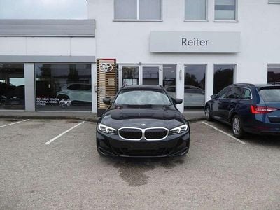 Gebraucht BMW 318 150 PS (110 kW) 2023 Schwarz Kombi
