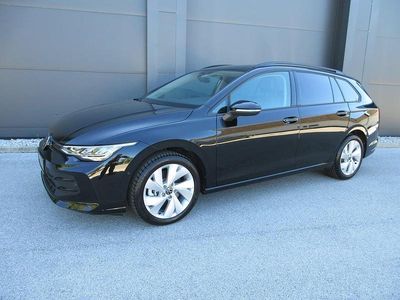Schwarz metallic Gebraucht 2025 VW Golf VIII Business Kombi | € 27.990 (Teuer)