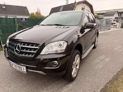 Gebraucht 2011 Mercedes ML350 SUV | € 15.999