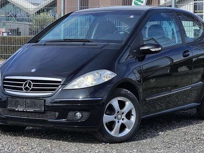 gebraucht Mercedes A150 Santander Finanzierung + 12 Monate Garantie