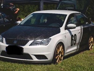 Gebraucht Seat Toledo Style 86 PS (63 kW) 2013 Weiß Kleinwagen