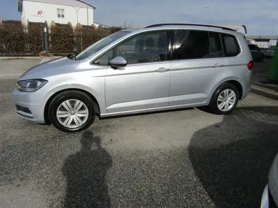 gebraucht VW Touran TDI SCR 5-Sitzer