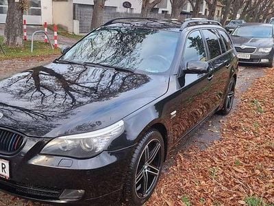 Gebraucht BMW 525 197 PS (144 kW) 2009 Schwarz Kombi