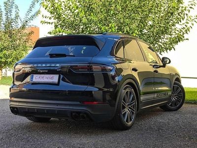 Schwarz Gebraucht 2019 Porsche Cayenne SUV | € 71.700 (Etwas zu teuer)