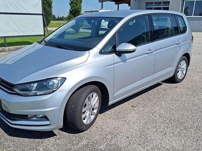 Silber Gebraucht 2017 VW Touran Comfortline Van / Kleinbus | € 12.700 (Fairer Preis)