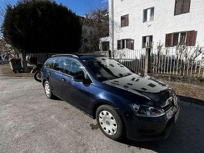 Gebraucht VW Golf VII Trendline 105 PS (77 kW) 2014 Kombi