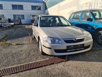 gebraucht Mazda 323F 2,0 Elegance Ds.